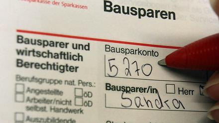 Der BGH klärt, ob Bausparkassen hoch verzinste Altverträge zehn Jahre nach Zuteilungsreife kündigen dürfen.