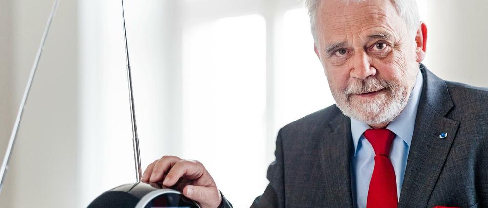 Willi Steul, der Intendant Deutschlandradio, ist zudem Vorsitzender des Vereins Digitalradio Deutschland und gehört zu den bekanntesten Befürwortern von DAB+.