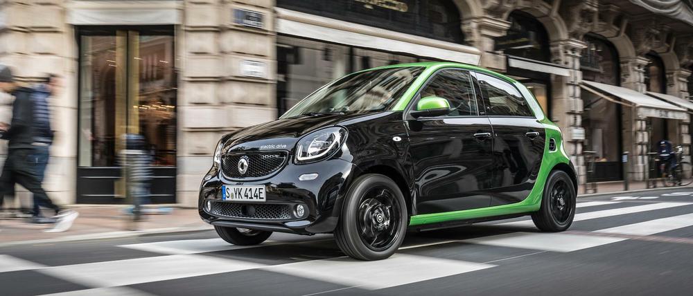 Vier Sitze, ein Elektromotor. Erstmals präsentiert Smart auch einen elektrischen Forfour. 