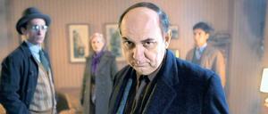 Grenzenloser Hedonist. Pablo Neruda (Luis Gnecco) blüht auf in seinen Rollen als Dichter und Rebell.