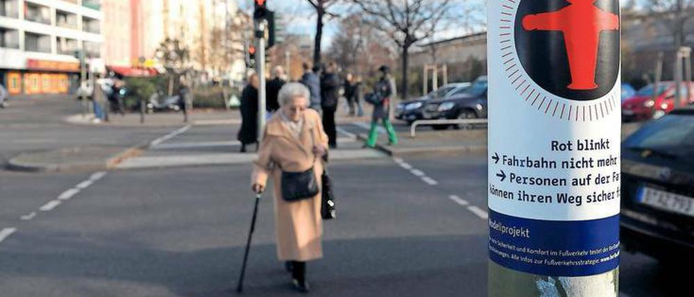 Von den 56 Berliner Verkehrsunfalltoten des Vorjahres waren fast die Hälfte Senioren.