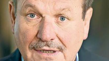 Frank Bsirske ist seit der Gründung im Jahr 2001 Vorsitzender der Dienstleistungsgewerkschaft Verdi. 