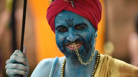 Bei manchen Yogakursen geht es ziemlich esoterisch zu. Auch indische Götter werden gerne besungen.