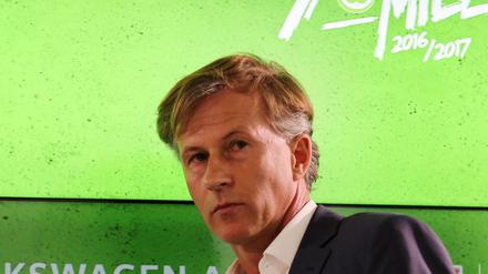 Jonker ist die Hoffnung. Der Holländer soll den VfL Wolfsburg vor dem Abstieg retten.