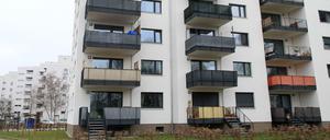 Ein Gebäude der Degewo in der Waldsassener Straße in Marienfelde.