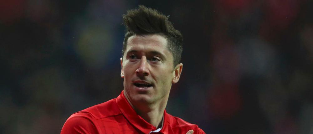 Robert Lewandowski jubelt.