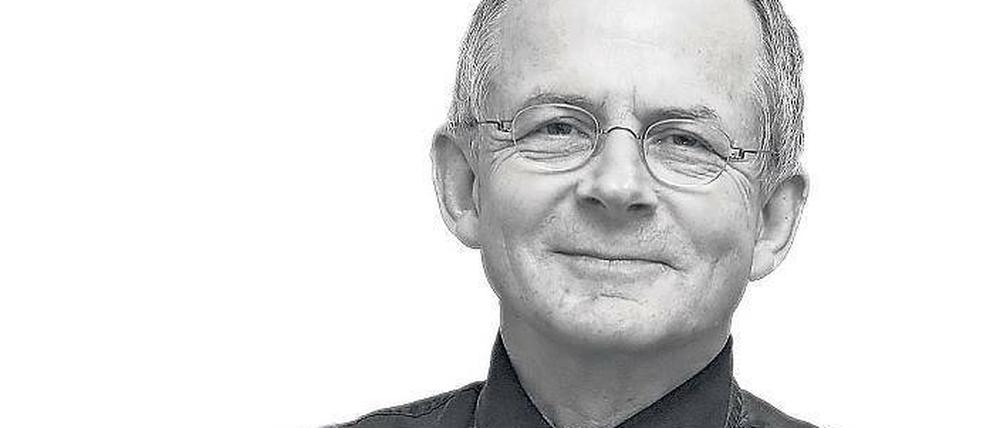 Der Autor: Lothar Zechlin, Professor i. R. an der Universität Duisburg-Essen.