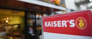 Auslaufmodell: Edeka und Rewe bauen die Märkte in Berlin um. Bis Sommer ist der Name "Kaiser's" verschwunden.