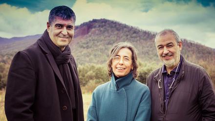 Das spanische Architekten-Trio Rafael Aranda (l-r), Carme Pigem und Ramon Vilalta sind die diesjährigen Pritzker-Preis-Träger.