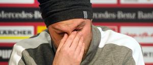 Unter Tränen äußerte sich Kevin Großkreutz zu seiner Entlassung in Stuttgart. 