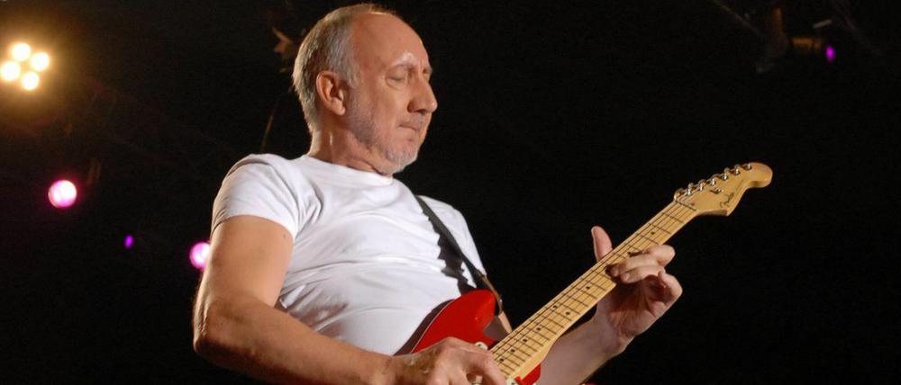 The-Who-Gitarrist Pete Townsend ist ein Fan von Gustav Metzger und seiner autodestruktiven Kunst.