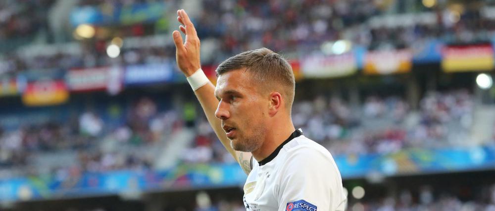 Tschüssikowski. Lukas Podolski nimmt Abschied von der Nationalmannschaft.