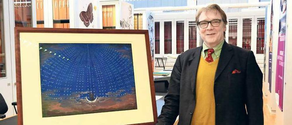 Sternenzelt. Heinrich Schulze Altcappenberg mit Schinkels Bühnenentwurf für die Halle der Königin der Nacht.