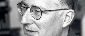 Empathisch.  Hans-Dieter Grabe, 2001 bei den Dreharbeiten zu „Ich muss nicht Angst haben vor Bomben“.