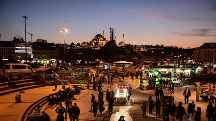 "Spirit of Istanbul" in Berlin: Neben Mezze, Raki und Musik ging es auch um Politik.