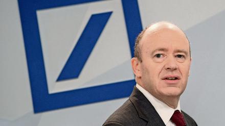 John Cryan macht ernst. Er will frisches Kapital einsammeln und den Konzern umbauen.