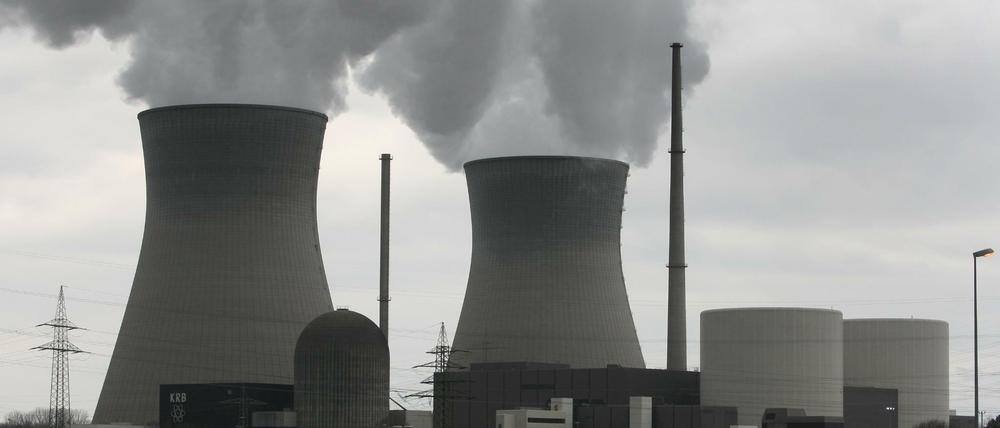 Die beiden Reaktorblöcke B und C in Gundremmingen sind 1984 ans Netz gegangen. Einer soll Ende des Jahres stillgelegt werden, der zweite soll noch bis Ende 2021 laufen dürfen. 