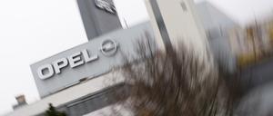 Das Werk der Adam Opel AG, aufgenommen am 06.03.2017 in Eisenach (Thüringen). Der französische Autokonzern PSA hat sich mit dem Opel-Mutterkonzern auf eine Übernahme von Opel für rund 1,3 Milliarden Euro verständigt. (Hinweis: Die Kamera wurde während der Aufnahme gedreht)