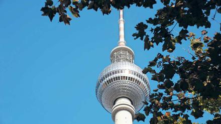 Der Fernsehturm versorgt die Berliner nicht nur mit digitalen TV-Programmen, sondern auch mit UKW-Radio und DAB+. 