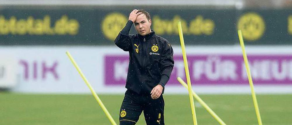 Training in Geduld. Mario Götze fällt bis auf Weiteres aus, seit dem WM-Titel 2014 ist seine Karriere von Rückschlägen geprägt. Foto: DeFodi/Imago