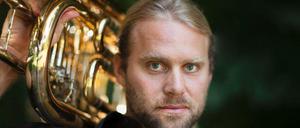Nix ist mit Humptata. Andreas Martin Hofmeir und seine Tuba Fanny.