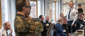 Am Dienstag hat in mehreren Bundesländern die Anti-Terror-Übung "Cetex" von Bundeswehr und Polizei (hier in Bremen) begonnen..