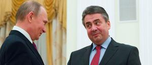 Schwierige Mission: Sigmar Gabriel sprach bei seinem Antrittsbesuch in Moskau auch mit dem russischen Präsidenten Wladimir Putin.