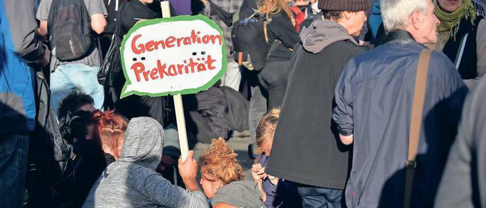 Prekäre Übergänge: Nicht nur die Zeit bis zum erstem Job empfinden viele als unsicher.