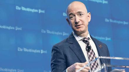 Im August 2013 übernahm Amazon-Gründer Jeff Bezos die „Washington Post“. Mit mehr Personal will er nun den investigativen Journalismus ausbauen.