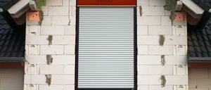 Völlig fertig - sind private Bauherren oft, noch bevor das Haus fertiggestellt ist. Das soll das neue Vertragsrecht künftig verändern. 