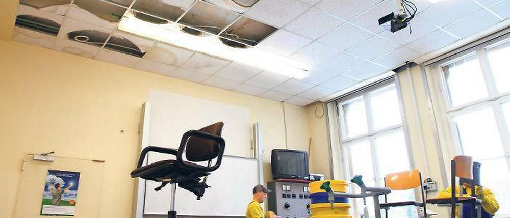 Wasserschaden im Fichtenberg-Gymnasium im Jahr 2011.
