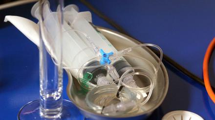 Spritzen für den Suizid: Schwer kranke, sterbewilligen Patienten dürfen eine tödliche Dosis Betäubungsmittel erhalten.