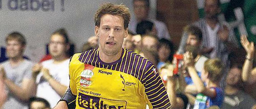 Torsten Laen, 37, war von 2009 bis 2013 Kapitän der Füchse Berlin und Publikumsliebling beim Anhang des Handball-Bundesligisten. Im Sommer 2013 verließ er den Verein und wechselte zurück in die Heimat nach Dänemark. Am Sonntag (16 Uhr) trifft Laen nun mit seinem neuen Klub GOG Handbold auf die Berliner.