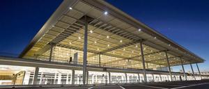 Am Flughafen BER werden die Mängel verschwiegen und nun wird auch noch wegen Geheimnisverrats ermittelt.