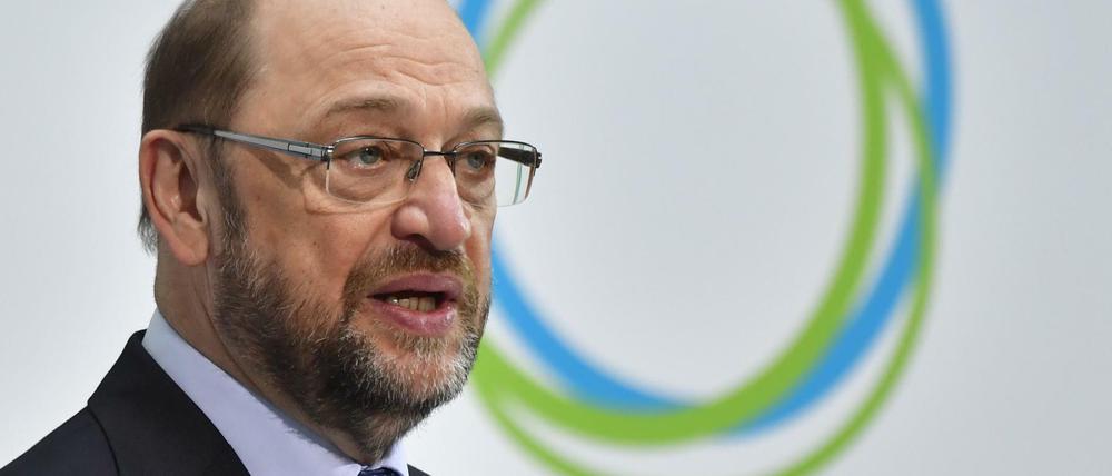 Designierter Messias. Was Martin Schulz auch tut, die Genossen jubeln ihm zu – als müsse er sie erlösen aus ihrer Identitätslosigkeit.