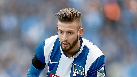 Kick gegen AfD. Marvin Plattenhardt hat ein erstes Duell gewonnen.