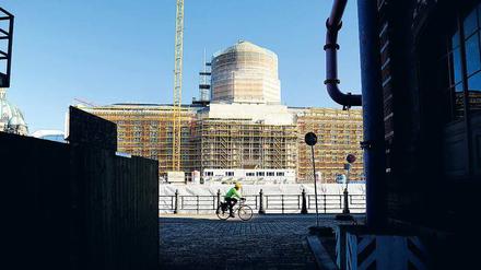Berlins größte Baustelle, das Schloss, ist auf Spenden angewiesen. Trotzdem verzichtet der Bauherr erst mal auf Geld aus Baden-Württemberg.