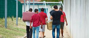 Mit Einstufung als sicherer Herkunftsstaat können Asylanträge von Menschen aus diesen Ländern als offensichtlich unbegründet abgelehnt werden.