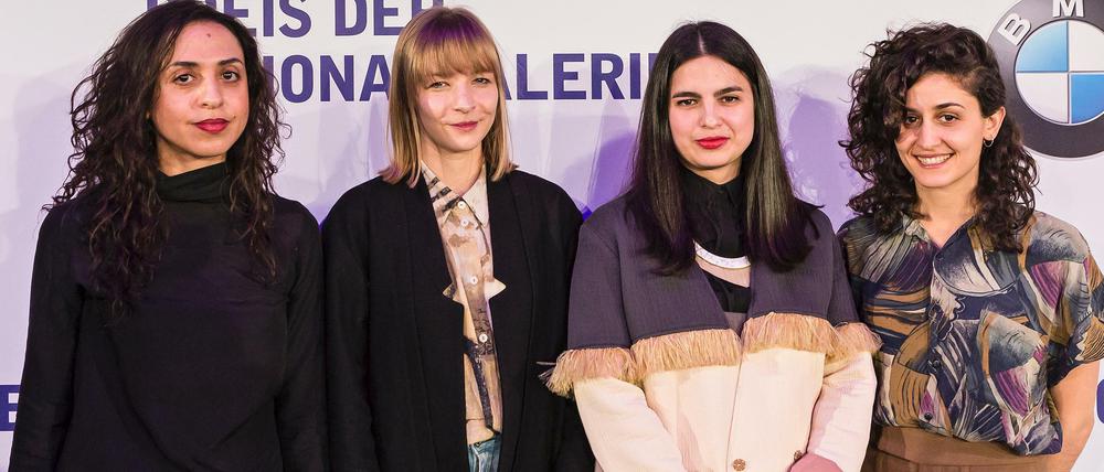Die für 2017 nominierten Künstlerinnen sind Iman Issa, Agnieszka Polska, Sol Calero und Jumana Manna (v. l. n. r.).