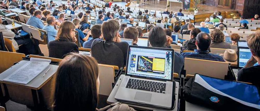 Im Netz. Welche digitalen Lehrformate nützen, wird jetzt erforscht.