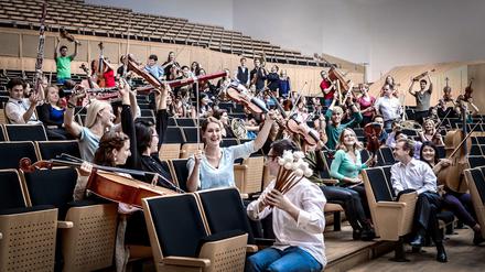 Die Junge Deutsche Philharmonie bei einer Probe.