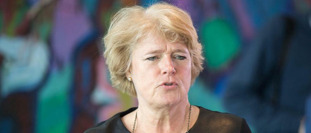 Berlins CDU-Vorsitzende Monika Grütters will sich Mittwochabend zur Lage der CDU in Steglitz-Zehlendorf äußern.
