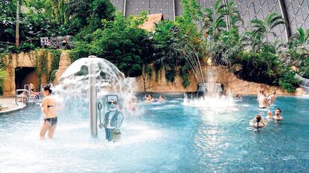 Die Lagune. Im sieben Hektar großen Tropical Islands findet jeder seinen Platz.