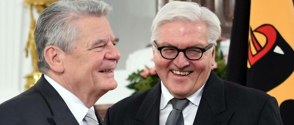 Gute Laune beim alten und beim neuen Präsidenten: Joachim Gauck und Frank-Walter Steinmeier im Schloss Bellevue im Januar.