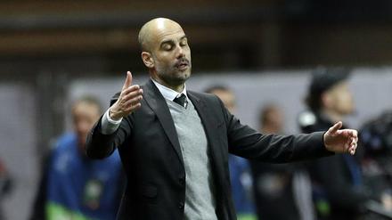 Zum Verzweifeln: Pep Guardiola beim 1:3 von Manchester City in Monaco.