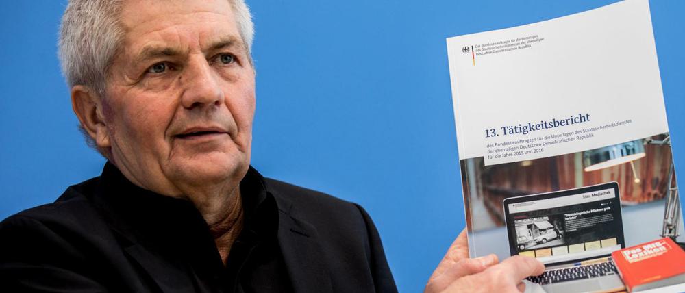 Roland Jahn am Dienstag vor der Bundespressekonferenz bei der Vorstellung des 13. Tätigkeitsberichts seiner Behörde.