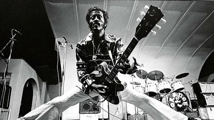 Dehnen, Spannen, Strecken. Chuck Berry Anfang der siebziger Jahre.