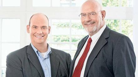 Vater Claus Wisser (re.) warnte den Sohn Michael vor dem Flughafen-Geschäft. 