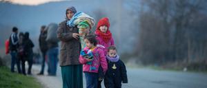 Flüchtlinge an der Grenze zwischen Griechenland und Mazedonien.