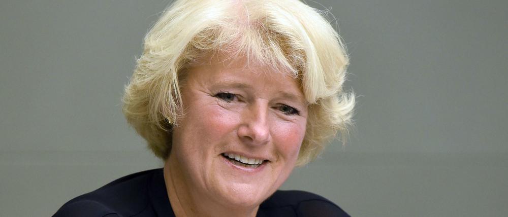 Kulturstaatsministerin Monika Grütters (CDU) spricht sich für einen Ort der Begegnung aus. Zu den momentanen Kontroversen bezüglich eines Exilmuseums äußert sie sich jedoch nicht.